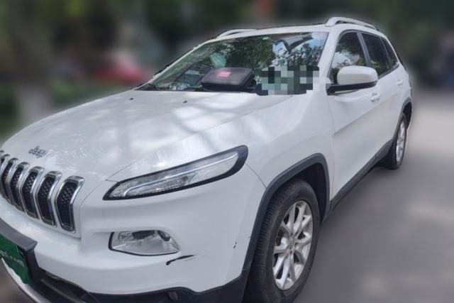 Used Jeep Cherokee 2017 2.0L Superior Edition