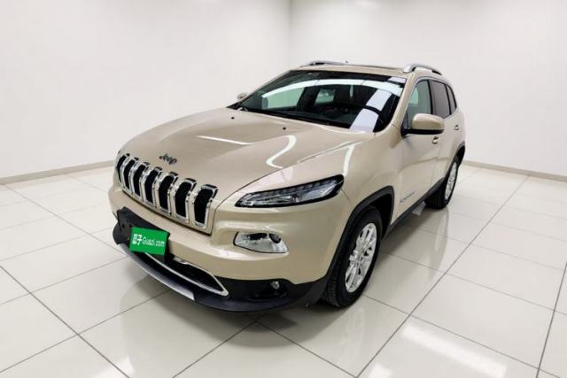Jeep Cherokee 2017 2.0L Superior Edition usado