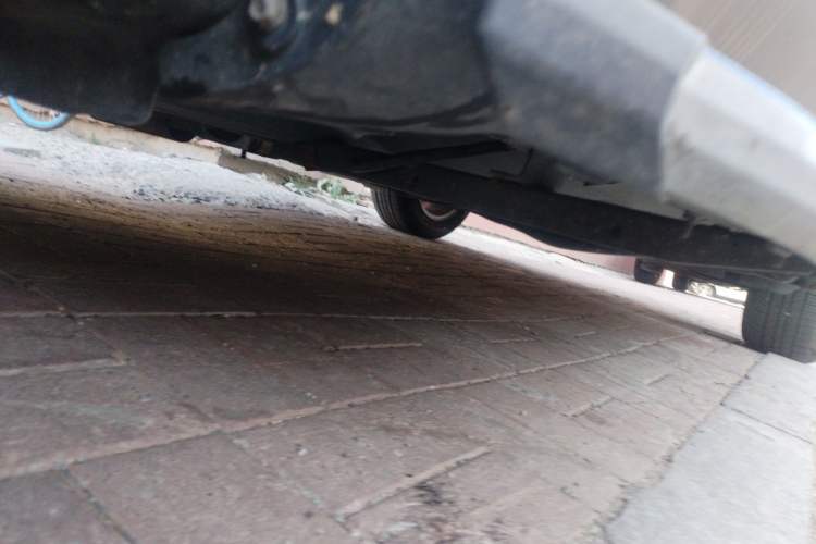 Used Jeep Cherokee 2017 2.0L Superior Edition Chassis Front Left