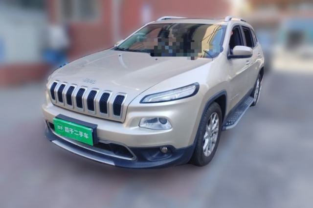 Used Jeep Cherokee 2017 2.0L Superior Edition