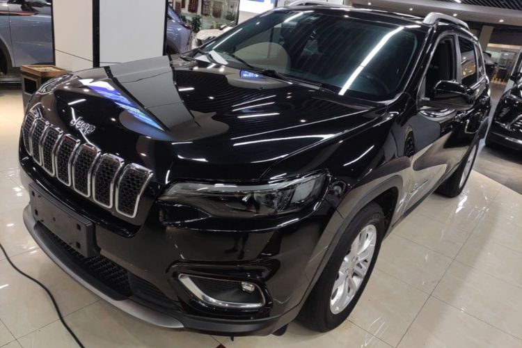 Used Jeep Cherokee 2019 2.0T Two-Wheel Drive Smart Enjoyment Version China VI Guazi used car, China used car export, Used car for sale, Used cars, Cheapest cars for sale