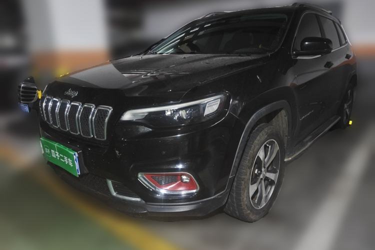 Used Jeep Cherokee 2019 2.0T Four-Wheel Drive Explorer Edition China V Guazi used car, China used car export, Used car for sale, Used Jeep cars, Cheapest cars for sale