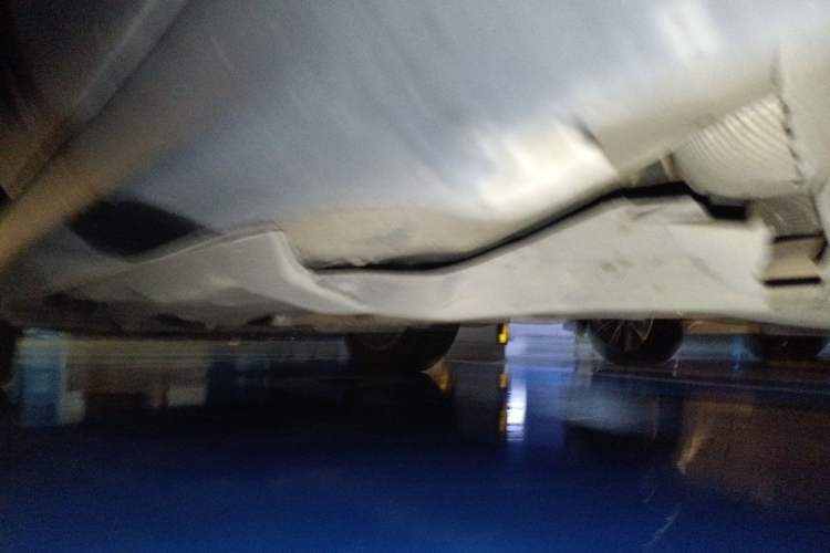 Used Jeep Cherokee 2019 2.0L Two-Wheel Drive Standard Edition China V Chassis Rear Left