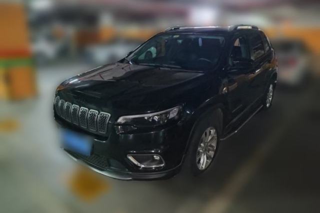 Used Jeep Cherokee 2019 2.0T Two-Wheel Drive Smart Enjoyment Version China VI