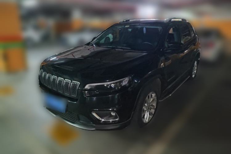 Used Jeep Cherokee 2019 2.0T Two-Wheel Drive Smart Enjoyment Version China VI Guazi used car, China used car export, Used car for sale, Used cars, Cheapest cars for sale