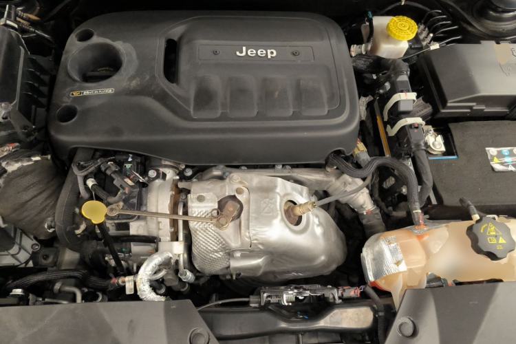 Used Jeep Cherokee 2019 2.0T 2WD Enjoyment Edition China V Engine Bay