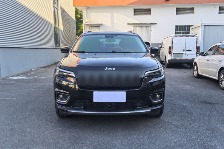 Used Jeep Cherokee 2019 2.0T Four-Wheel Drive Explorer Edition China VI Emission Standard Exterior 1