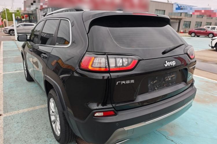 Used Jeep Cherokee 2019 2.0T Two-Wheel Drive Smart Enjoyment Version China V Exterior 2