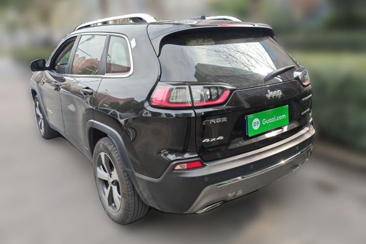 Used Jeep Cherokee 2019 2.0T Four-Wheel Drive Explorer Edition China V Exterior 3