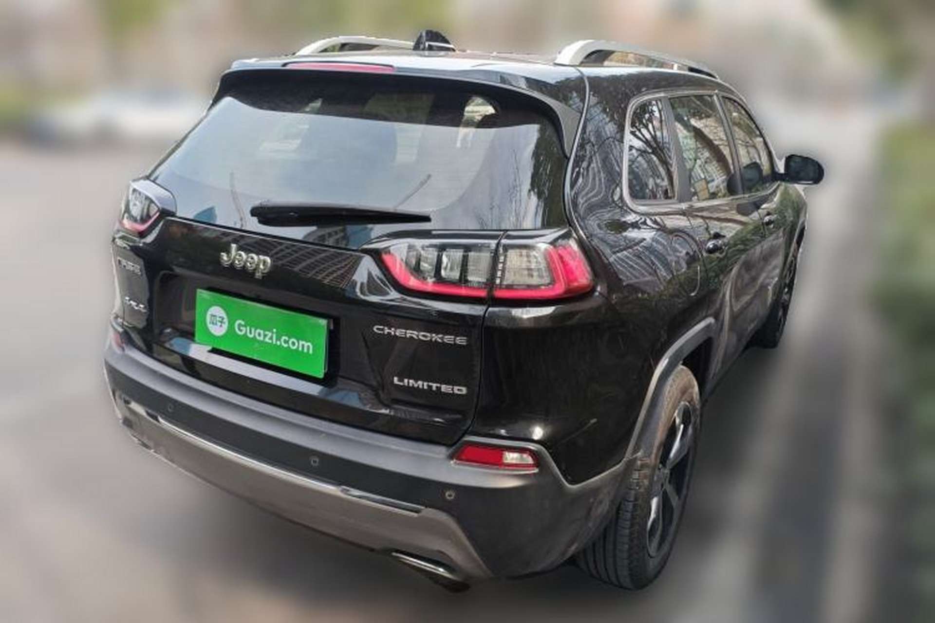 Used Jeep Cherokee 2019 2.0T Four-Wheel Drive Explorer Edition China V Exterior 5