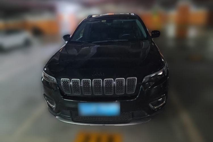 Used Jeep Cherokee 2019 2.0T Two-Wheel Drive Smart Enjoyment Version China VI Front