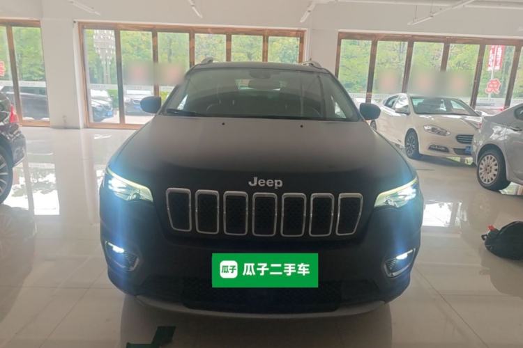 Used Jeep Cherokee 2019 2.0T Four-Wheel Drive Explorer Edition China V Front