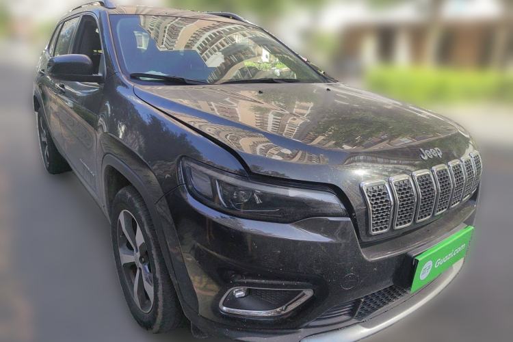 Used Jeep Cherokee 2019 2.0T Four-Wheel Drive Exploration Edition + Autonomous Driving Smart Package China V Front Right 45 Deg