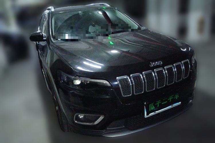 Used Jeep Cherokee 2019 2.0T Four-Wheel Drive Explorer Edition China V Front Right 45 Deg