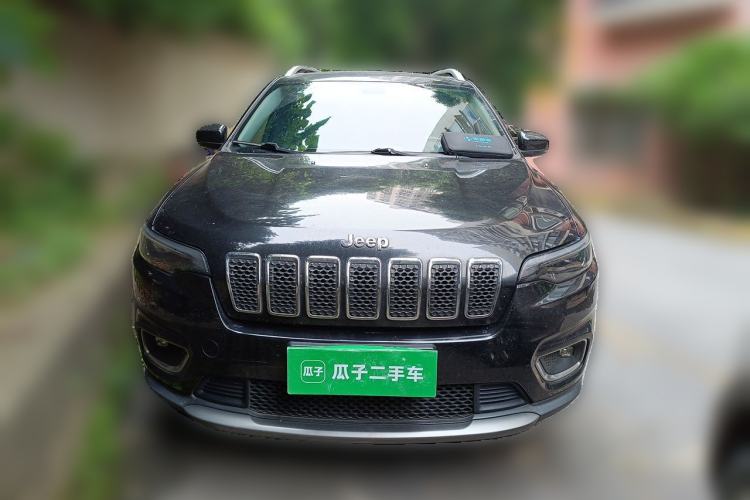 Used Jeep Cherokee 2019 2.0T Two-Wheel Drive Smart Enjoyment Version China VI Front