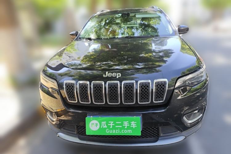 Used Jeep Cherokee 2019 2.0T Two-Wheel Drive Smart Enjoyment Version China VI Front