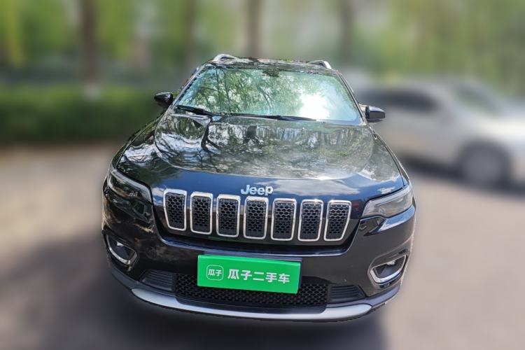 Used Jeep Cherokee 2019 2.0T Two-Wheel Drive Smart Enjoyment Version China VI Front