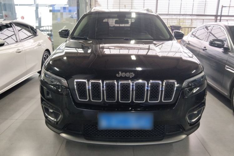 Used Jeep Cherokee 2019 2.0T Two-Wheel Drive Smart Enjoyment Version China VI Front