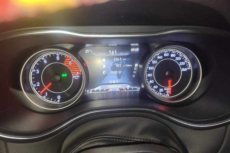 Used Jeep Cherokee 2019 2.0T Four-Wheel Drive Explorer Edition China V Instrument Cluster