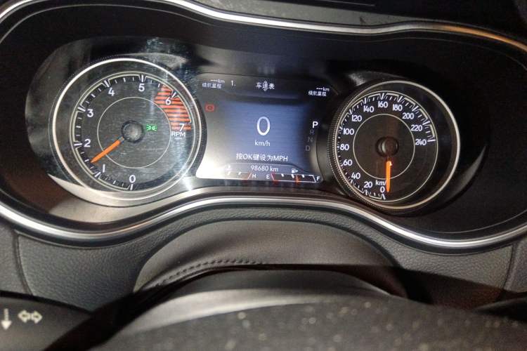 Used Jeep Cherokee 2019 2.0T Four-Wheel Drive Explorer Edition China V Instrument Cluster