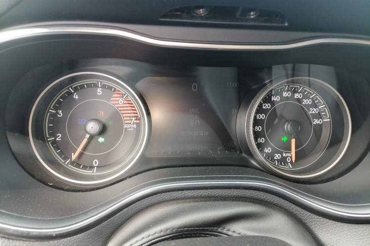 Used Jeep Cherokee 2019 2.0T Four-Wheel Drive Exclusive Edition China V Instrument Cluster
