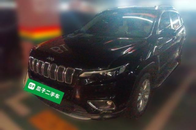 Used Jeep Cherokee 2019 2.0L Two-Wheel Drive Premium Edition China V Emission Standard