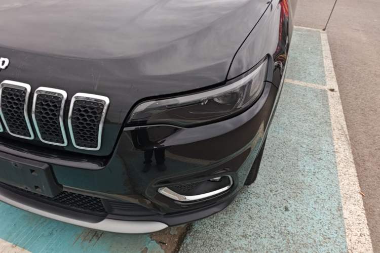 Used Jeep Cherokee 2019 2.0T Two-Wheel Drive Smart Enjoyment Version China V Left Front Headlight