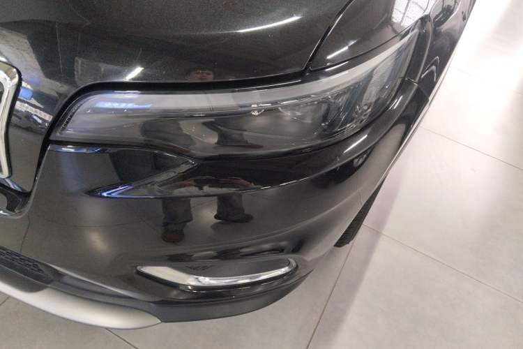 Used Jeep Cherokee 2019 2.0T Two-Wheel Drive Smart Enjoyment Version China VI Left Front Headlight