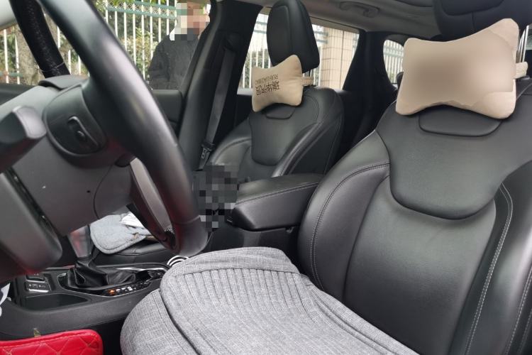 Used Jeep Cherokee 2019 2.0T Two-Wheel Drive Smart Enjoyment Version China V Left Front Seat