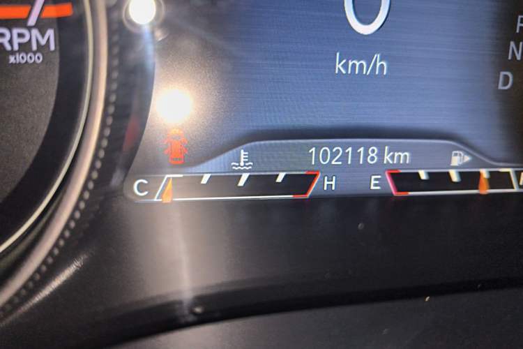 Used Jeep Cherokee 2019 2.0T Two-Wheel Drive Smart Enjoyment Version China VI Odometer Close Up