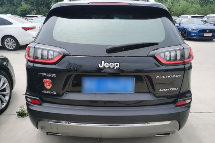 Used Jeep Cherokee 2019 2.0T 2WD Enjoyment Edition China V Rear