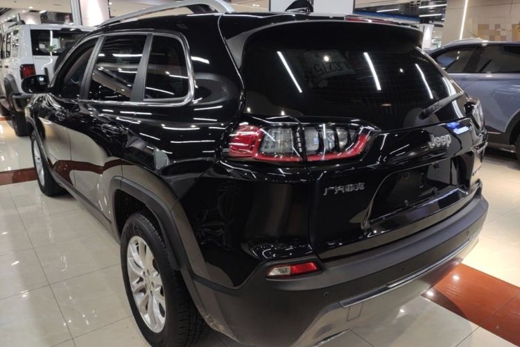 Used Jeep Cherokee 2019 2.0T Two-Wheel Drive Smart Enjoyment Version China VI Rear Left 45 Deg