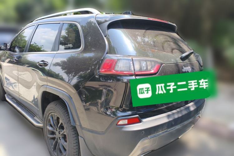 Used Jeep Cherokee 2019 2.0T Four-Wheel Drive Explorer Edition China VI Emission Standard Rear Left 45 Deg
