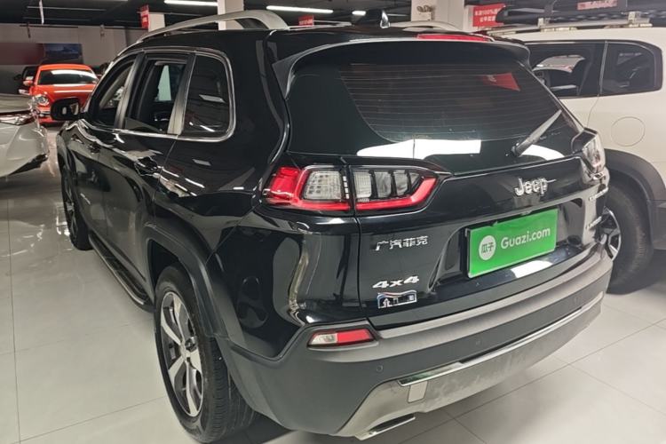Used Jeep Cherokee 2019 2.0T Four-Wheel Drive Explorer Edition China V Rear Left 45 Deg