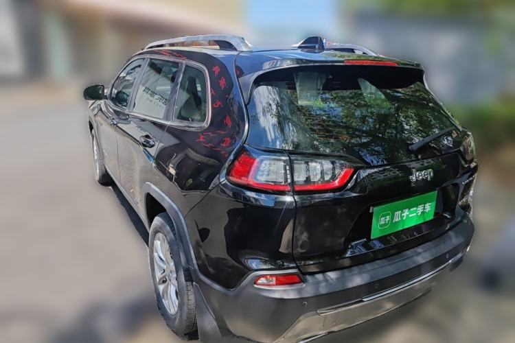 Used Jeep Cherokee 2019 2.0T Two-Wheel Drive Smart Enjoyment Version China VI Rear Left 45 Deg