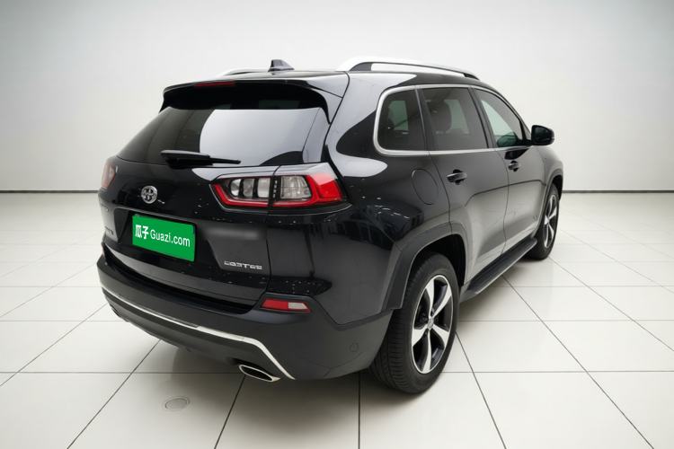 Used Jeep Cherokee 2019 2.0T Four-Wheel Drive Explorer Edition China V Rear Right 45 Deg