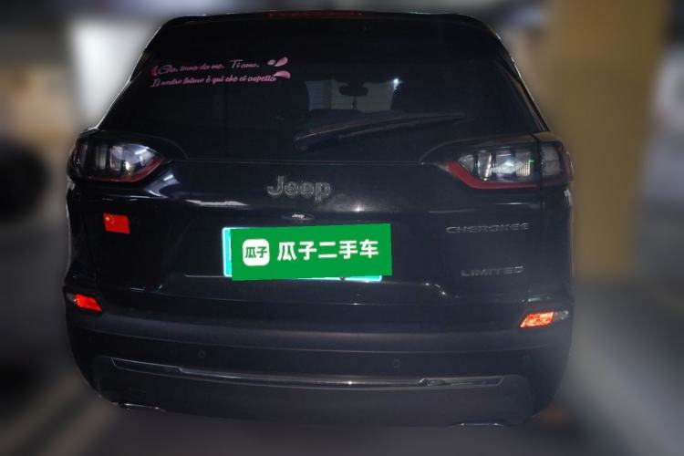 Used Jeep Cherokee 2019 2.0T Two-Wheel Drive Smart Enjoyment Version China VI Rear