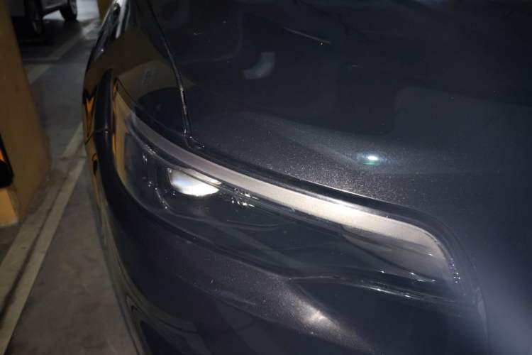 Used Jeep Cherokee 2019 2.0T Two-Wheel Drive Smart Enjoyment Version China VI Right Front Headlight