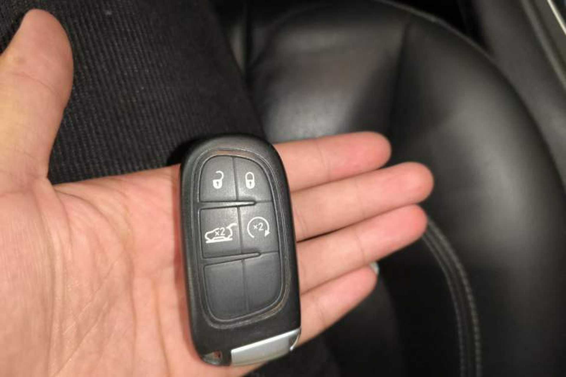 Used Jeep Cherokee 2019 2.0T 2WD Enjoyment Edition China V Vehicle Key