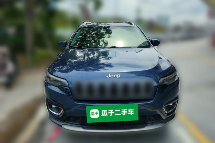 Used Jeep Cherokee 2019 2.0T Four-Wheel Drive Explorer Edition + Autonomous Driving Smart Package China VI Front