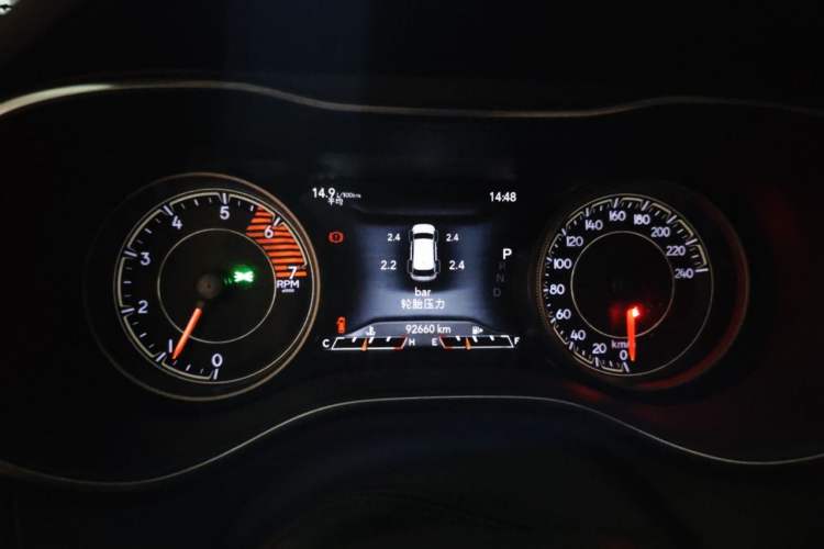 Used Jeep Cherokee 2019 2.0T Four-Wheel Drive Explorer Edition China V Instrument Cluster