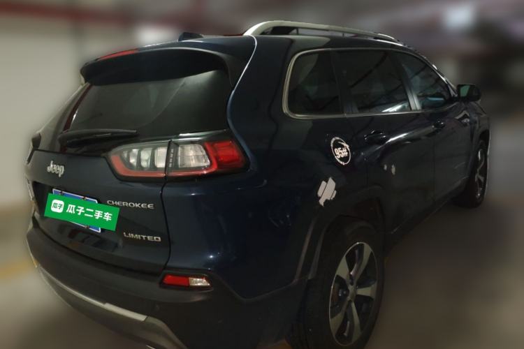 Used Jeep Cherokee 2019 2.0T Four-Wheel Drive Explorer Edition China V Rear Right 45 Deg