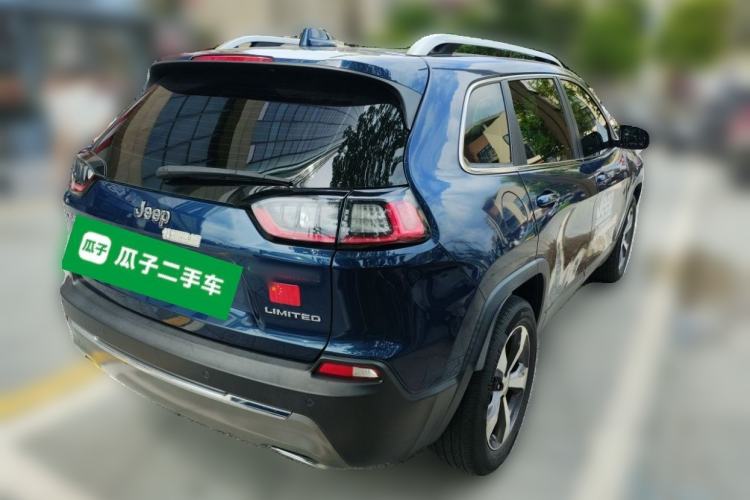 Used Jeep Cherokee 2019 2.0T Four-Wheel Drive Explorer Edition + Autonomous Driving Smart Package China VI Rear Right 45 Deg