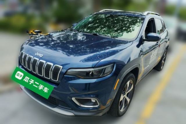 Used Jeep Cherokee 2019 2.0T Four-Wheel Drive Explorer Edition + Autonomous Driving Smart Package China VI