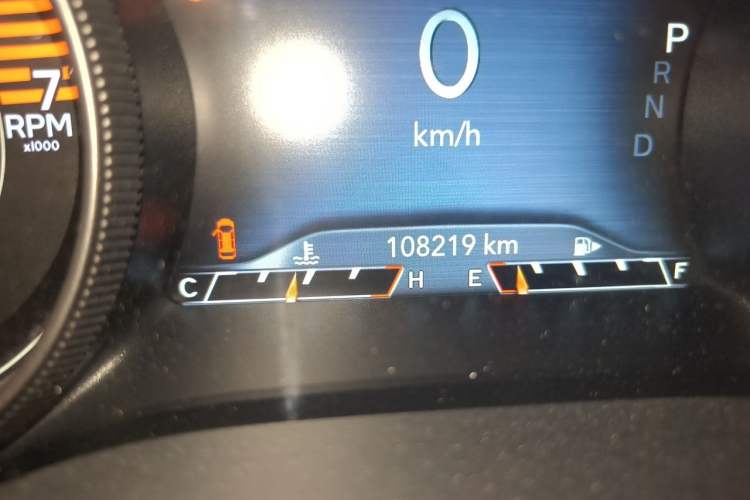 Used Jeep Cherokee 2019 2.0T 2WD Enjoyment Edition China V Odometer Close Up