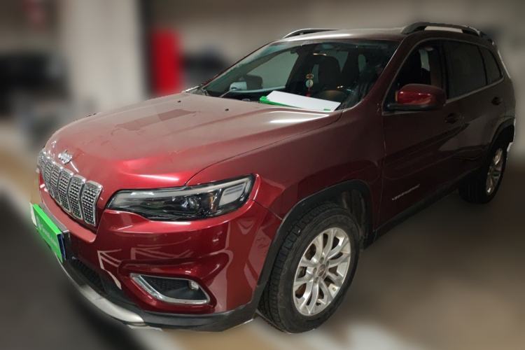 Used Jeep Cherokee 2019 2.0T Two-Wheel Drive Smart Enjoyment Version China VI Guazi used car, China used car export, Used car for sale, Used cars, Cheapest cars for sale