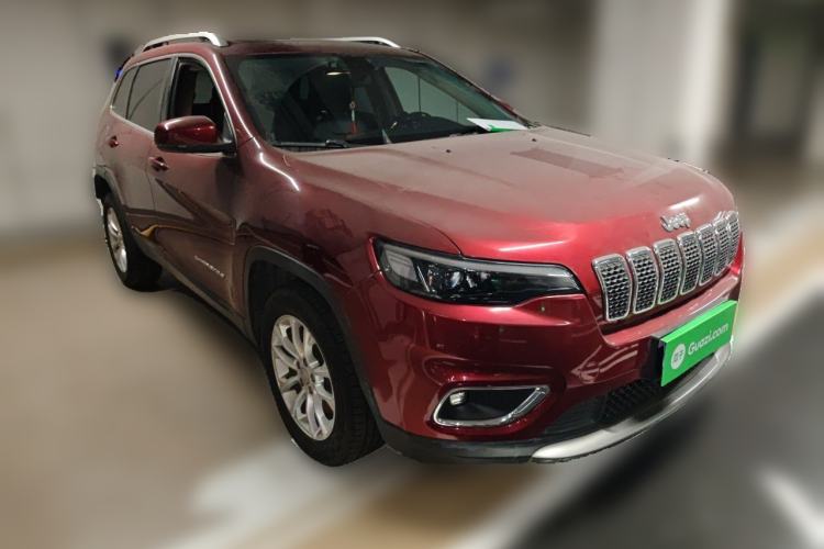 Used Jeep Cherokee 2019 2.0T Two-Wheel Drive Smart Enjoyment Version China VI Front Right 45 Deg