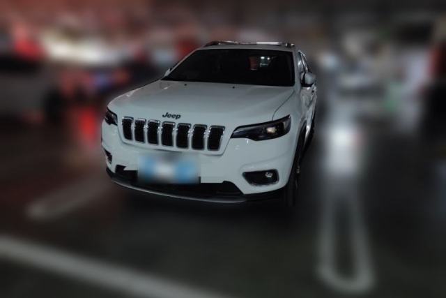 Used Jeep Cherokee 2019 2.0T Four-Wheel Drive Explorer Edition China VI Emission Standard