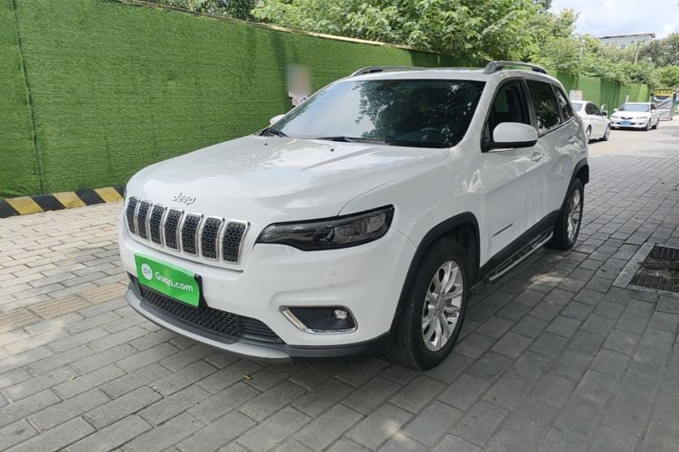 Jeep Cherokee 2019 2.0T Two-Wheel Drive Smart Enjoyment Version China VI usado Guazi used car, China used car export, Used car for sale, Used cars, Cheapest cars for sale