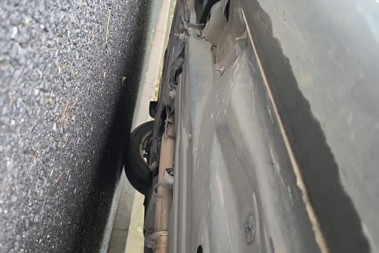 Used Jeep Cherokee 2019 2.0T Two-Wheel Drive Smart Enjoyment Version China V Chassis Front Left